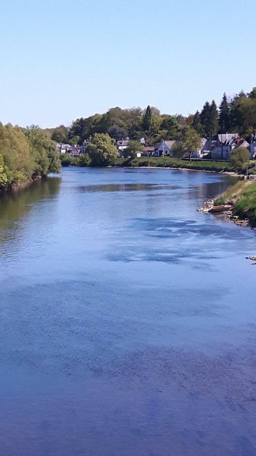 Le Clos Du Vieux Port Véretz Buitenkant foto